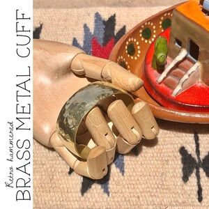 Retro Hammered Brass Metal Cuff